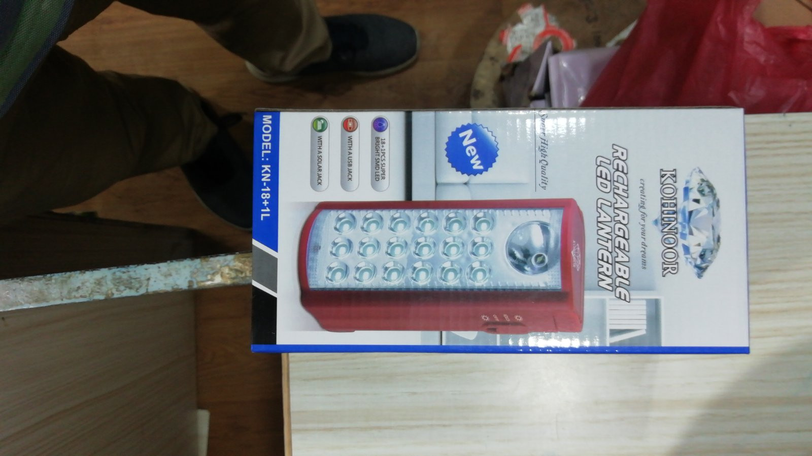 Rechargable LED Lantern