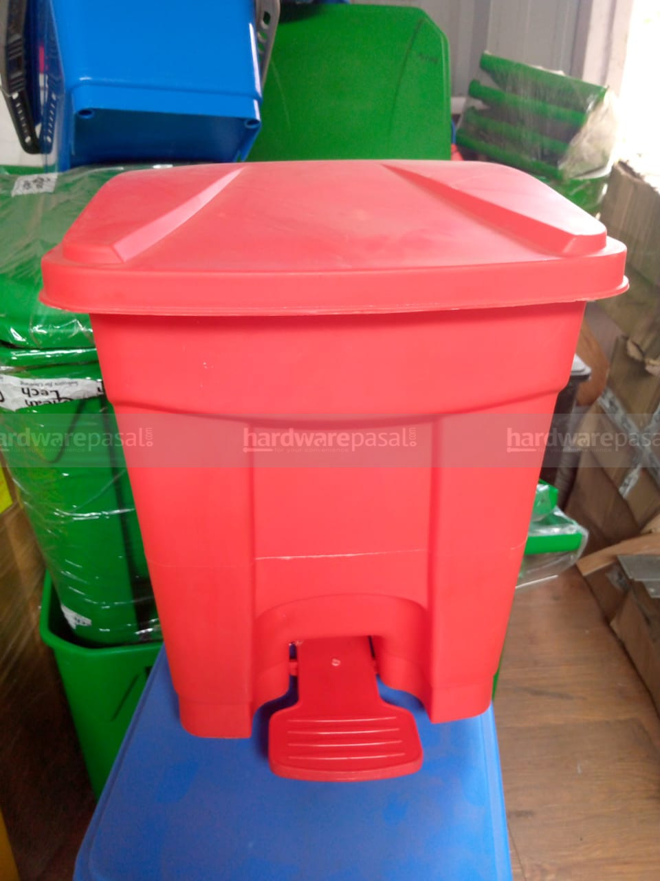 15L pedal dustbin
